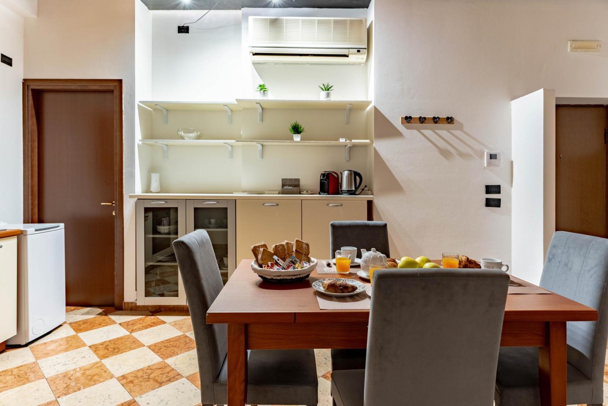 -Near Arena & Giuletta- Pet Friendly Mazzini Palace Верона Екстериор снимка