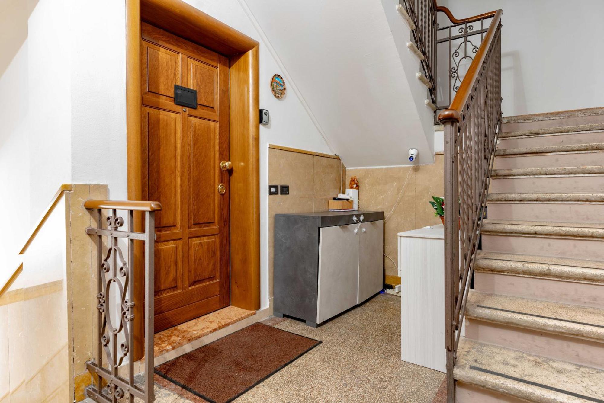 -Near Arena & Giuletta- Pet Friendly Mazzini Palace Верона Екстериор снимка